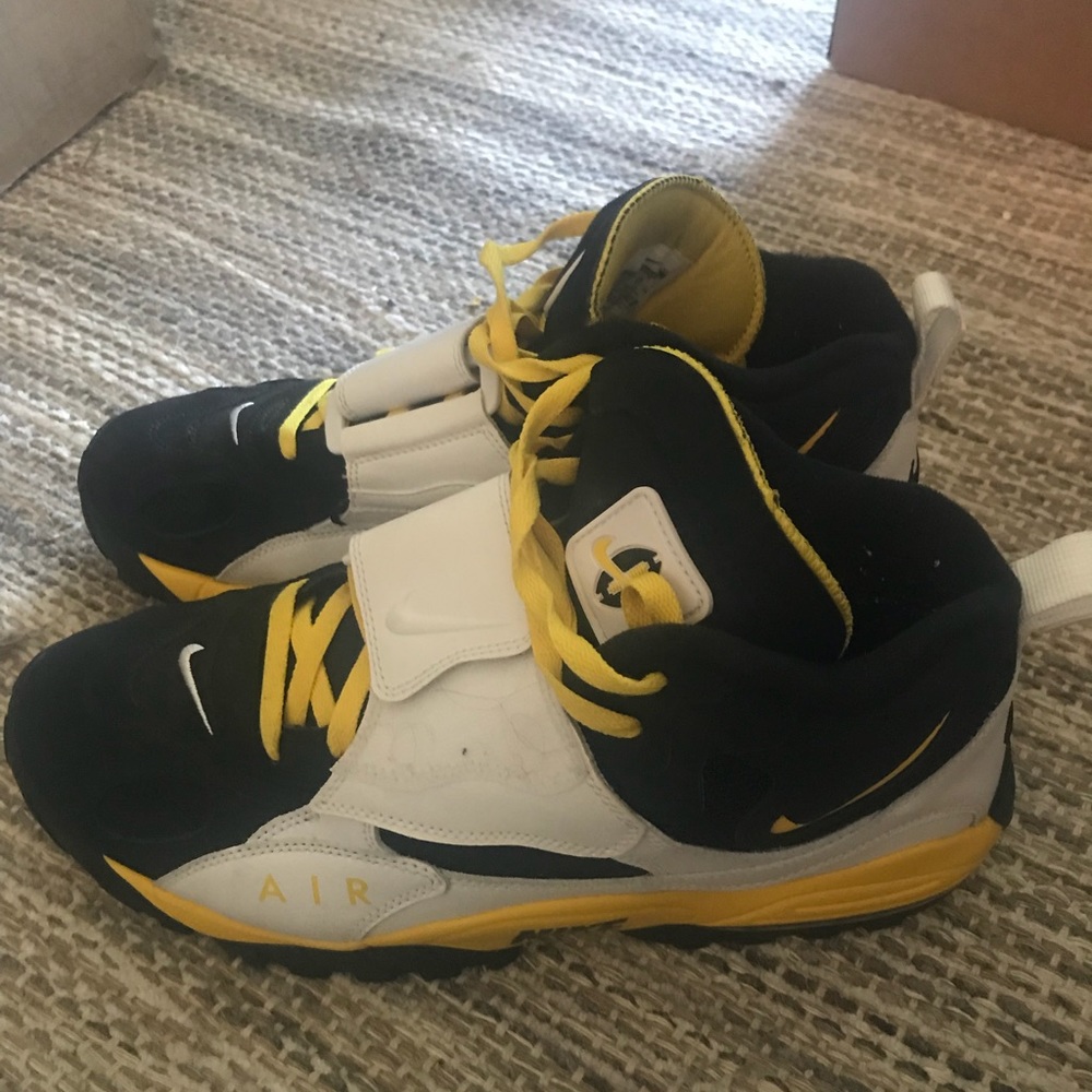 Nike Turf